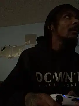 Snapshot of iAmNukka187 chatting on 12-25-24, 08:18 iAmNukka187 online show from 12-25-24, 08:18