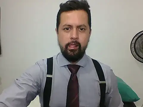 Snapshot of TRIISTAN_KING10 chatting on 12-06-24, 03:11 TRIISTAN KING10 online show from 12-06-24, 03:11