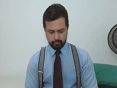 Snapshot of TRIISTAN_KING10 chatting on 12-10-24, 07:54 TRIISTAN KING10 online show from 12-10-24, 07:54