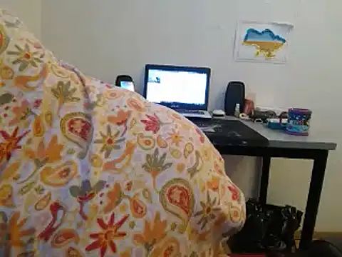 Snapshot of Milana235 chatting on 12-14-24, 08:23 Milana235 online show from 12-14-24, 08:23