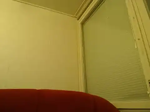 Snapshot of Milana235 chatting on 02-13-25, 06:16 Milana235 online show from 02-13-25, 06:16