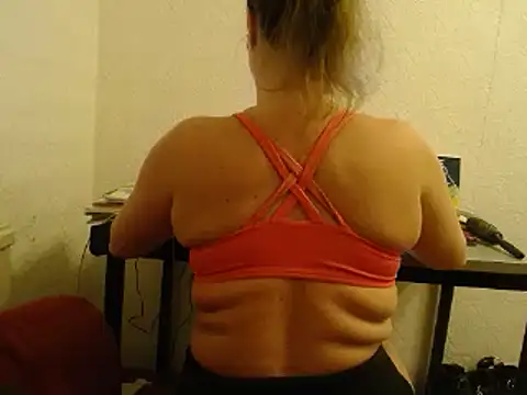 Snapshot of Milana235 chatting on 02-28-25, 07:14 Milana235 online show from 02-28-25, 07:14