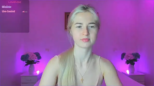 AnnaCarrera online show from 01-04-25, 08:27