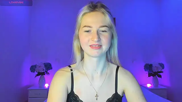 AnnaCarrera online show from 03-06-25, 06:05