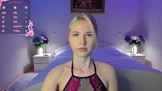 Snapshot of AnnaCarrera chatting on 05-11-26, 07:00 AnnaCarrera online show from 05-11-26, 07:00
