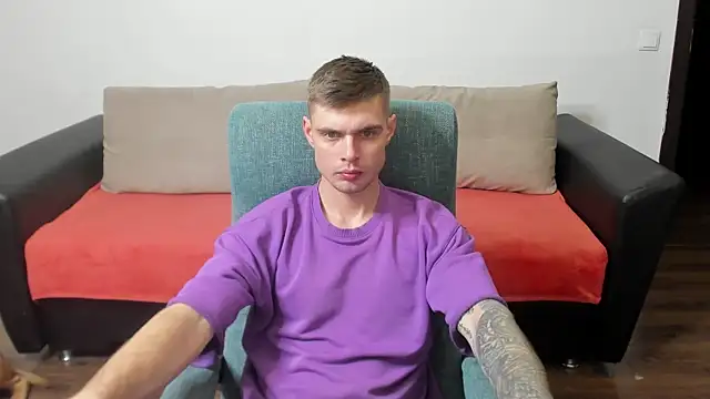 maks wolfis online show from 01-25-25, 08:00