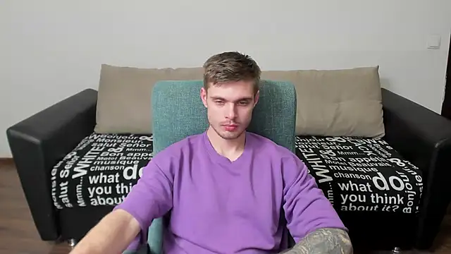 maks wolfis online show from 02-25-25, 06:09