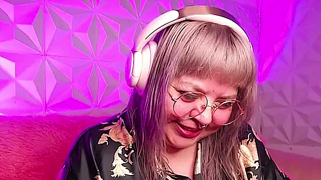 Satyn doll online show from 11-14-25, 12:53