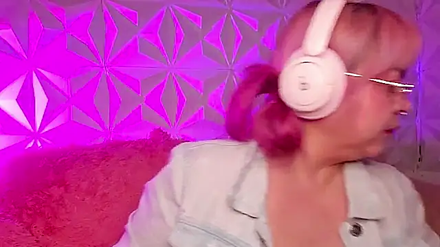 Satyn doll online show from 02-24-26, 12:41