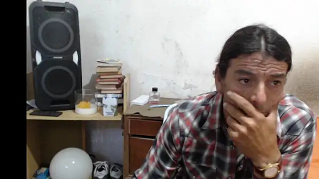 Silari1977 online show from 11-24-25, 08:30