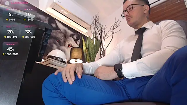 Snapshot of randyluke chatting on 01-06-25, 10:58 randyluke online show from 01-06-25, 10:58