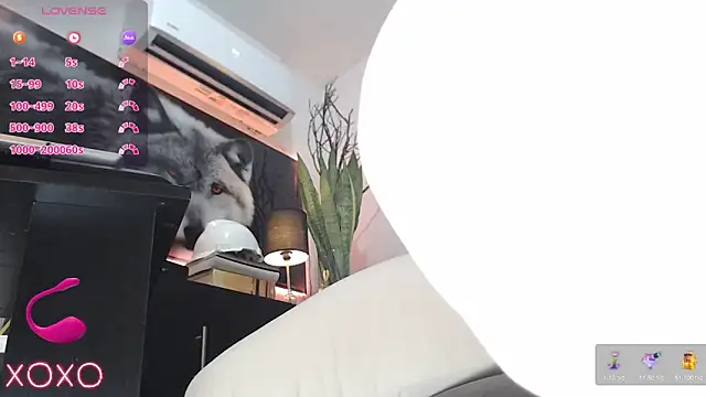 Snapshot of randyluke chatting on 09-17-25, 05:14 randyluke online show from 09-17-25, 05:14