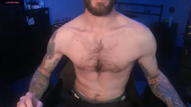 SexxxyLouis online show from 10-18-25, 01:23