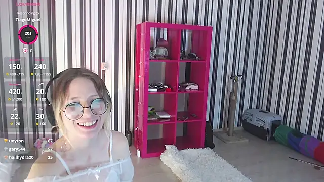  Hanna Moon  online show from 01-27-25, 11:22