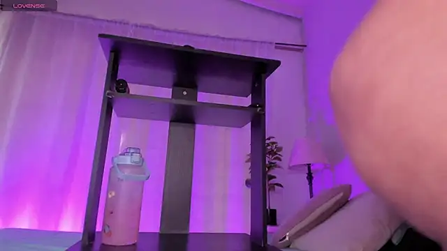 Secret chells online show from 02-21-25, 08:38