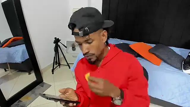 Snapshot of anhtony_wayans chatting on 10-07-25, 12:41 anhtony wayans online show from 10-07-25, 12:41