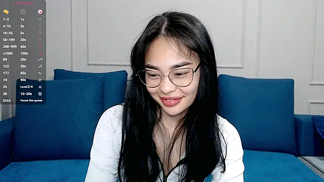 Snapshot of kwana_colada chatting on 03-05-25, 06:23 kwana colada online show from 03-05-25, 06:23