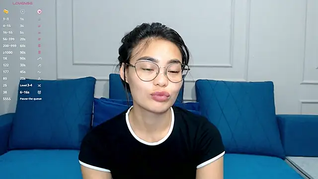 Snapshot of kwana_colada chatting on 10-15-25, 05:13 kwana colada online show from 10-15-25, 05:13