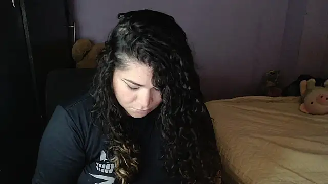 Snapshot of ANGELIQUE_KLANE chatting on 01-12-25, 06:17 ANGELIQUE KLANE online show from 01-12-25, 06:17