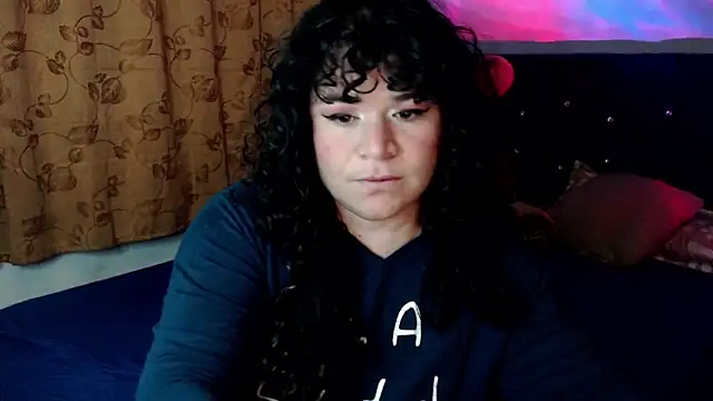 Snapshot of ANGELIQUE_KLANE chatting on 11-07-25, 02:28 ANGELIQUE KLANE online show from 11-07-25, 02:28