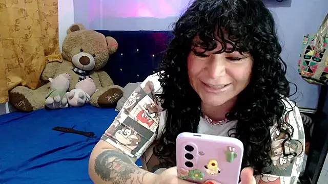 Snapshot of ANGELIQUE_KLANE chatting on 11-24-25, 06:02 ANGELIQUE KLANE online show from 11-24-25, 06:02