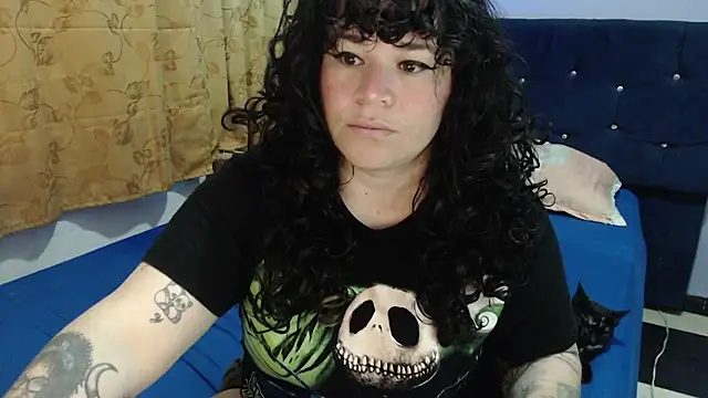 ANGELIQUE KLANE online show from 01-17-26, 03:06