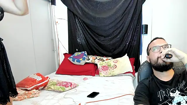 Snapshot of sgmr chatting on 01-22-25, 07:45 sgmr online show from 01-22-25, 07:45