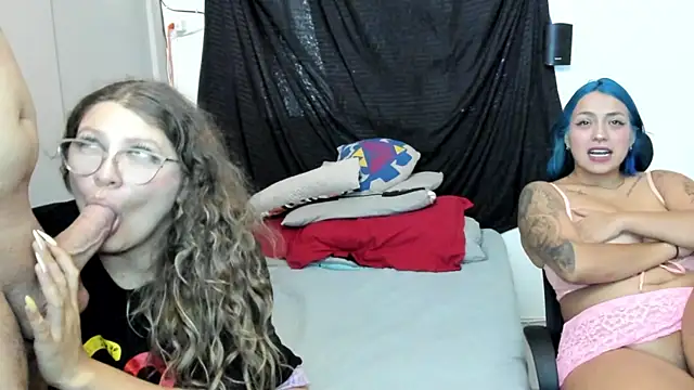 Snapshot of sgmr chatting on 02-23-25, 08:11 sgmr online show from 02-23-25, 08:11