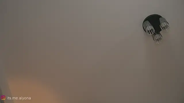 AlyonaX online show from 04-24-26, 07:38