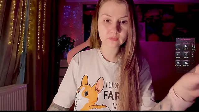 Snapshot of GoodWitch_ chatting on 02-04-25, 07:51 GoodWitch online show from 02-04-25, 07:51