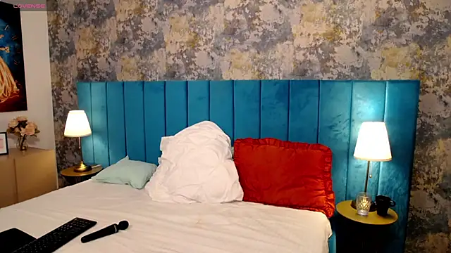 LisaCroft online show from 11-09-25, 07:06