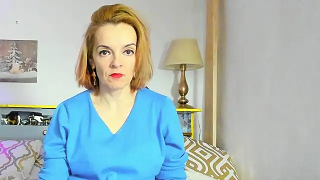 KateConner online show from 03-01-25, 05:38