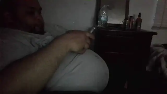 Snapshot of Pantychubs69 chatting on 09-27-25, 01:43 Pantychubs69 online show from 09-27-25, 01:43