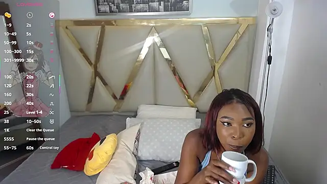 Snapshot of myblackdoope chatting on 02-11-25, 01:20 myblackdoope online show from 02-11-25, 01:20