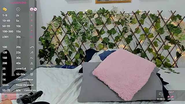 Snapshot of myblackdoope chatting on 10-01-25, 03:07 myblackdoope online show from 10-01-25, 03:07