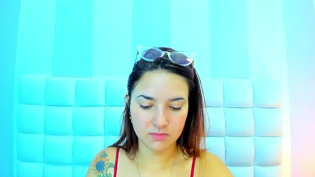 teresasroom  online show from 07-28-26, 05:45