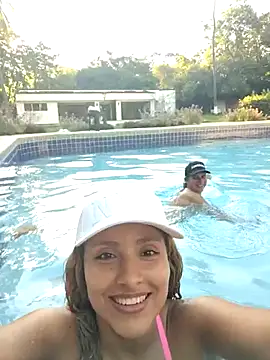 JhordanAndDanna online show from 10-06-25, 09:56