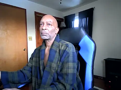 Snapshot of longdick4you8686 chatting on 01-23-25, 12:52 longdick4you8686 online show from 01-23-25, 12:52