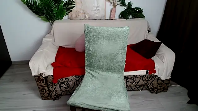 Snapshot of SEXY-GODDESabrina chatting on 02-07-25, 04:27 SEXY-GODDESabrina online show from 02-07-25, 04:27