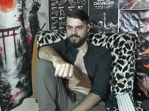 Snapshot of 00george chatting on 11-20-25, 12:11 00george online show from 11-20-25, 12:11