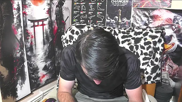 Snapshot of 00george chatting on 05-16-26, 10:36 00george online show from 05-16-26, 10:36