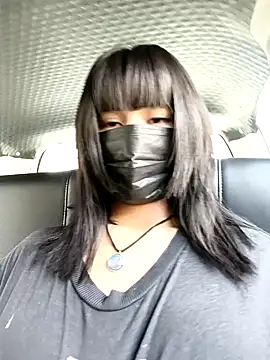 Snapshot of Latin_summer chatting on 01-04-25, 07:13 Latin summer online show from 01-04-25, 07:13