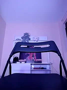 Snapshot of Latin_summer chatting on 01-10-25, 05:15 Latin summer online show from 01-10-25, 05:15