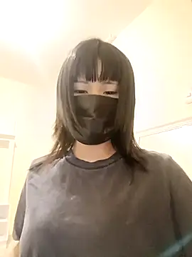 Snapshot of Latin_summer chatting on 03-08-25, 11:07 Latin summer online show from 03-08-25, 11:07