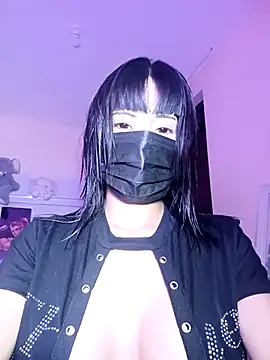 Snapshot of Latin_summer chatting on 03-11-25, 01:16 Latin summer online show from 03-11-25, 01:16