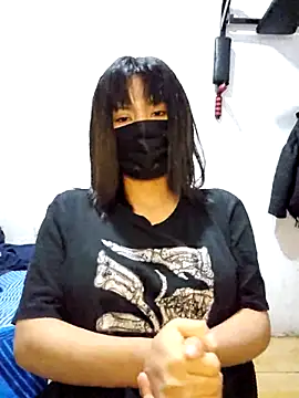 Snapshot of Latin_summer chatting on 09-19-25, 10:43 Latin summer online show from 09-19-25, 10:43