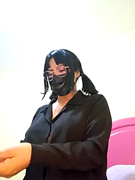 Snapshot of Latin_summer chatting on 10-16-25, 03:51 Latin summer online show from 10-16-25, 03:51