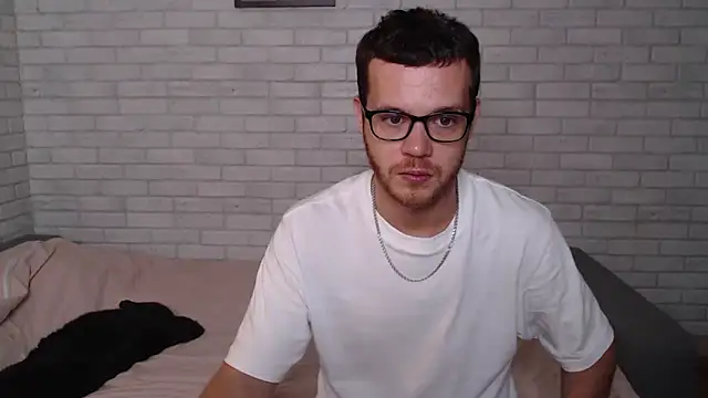 Snapshot of Alexxx_horny chatting on 09-22-25, 07:54 Alexxx horny online show from 09-22-25, 07:54