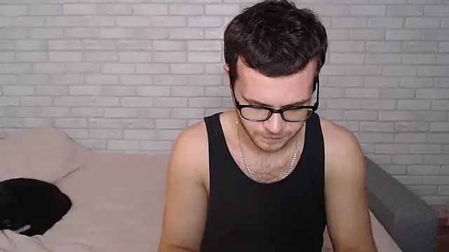 Snapshot of Alexxx_horny chatting on 10-20-25, 05:24 Alexxx horny online show from 10-20-25, 05:24