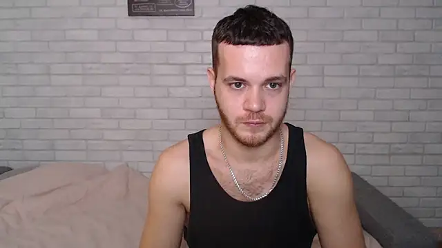 Snapshot of Alexxx_horny chatting on 10-26-25, 08:09 Alexxx horny online show from 10-26-25, 08:09